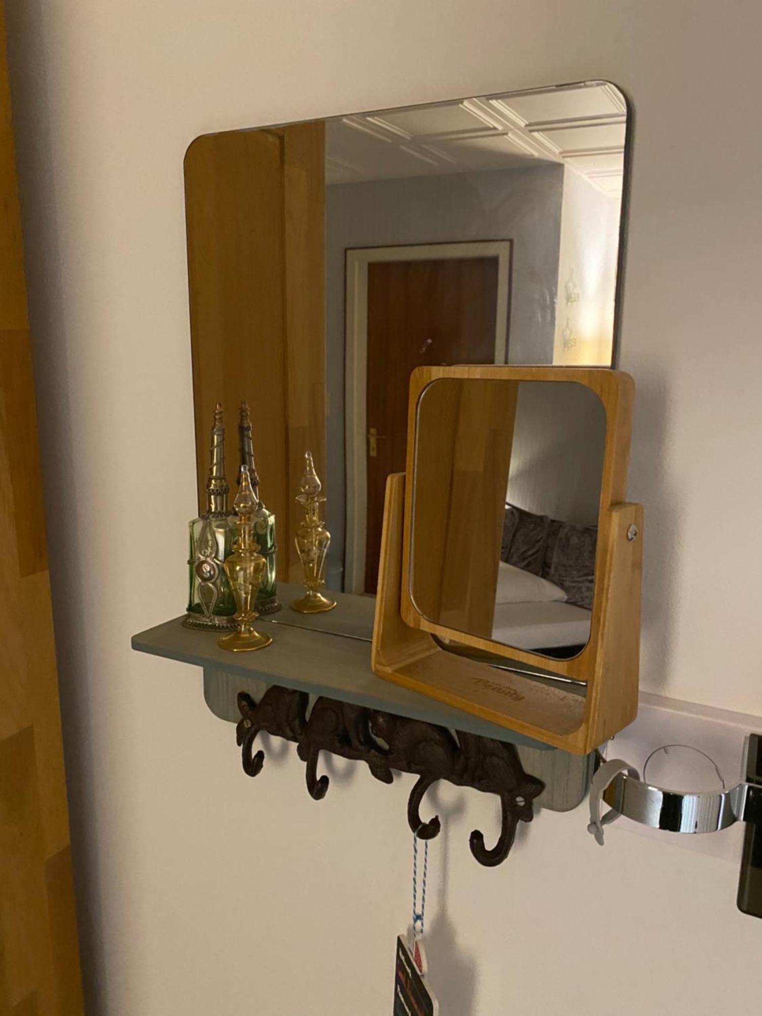 Privartzimmer 'Ausfahrt Freihalten' Husum  Exteriör bild